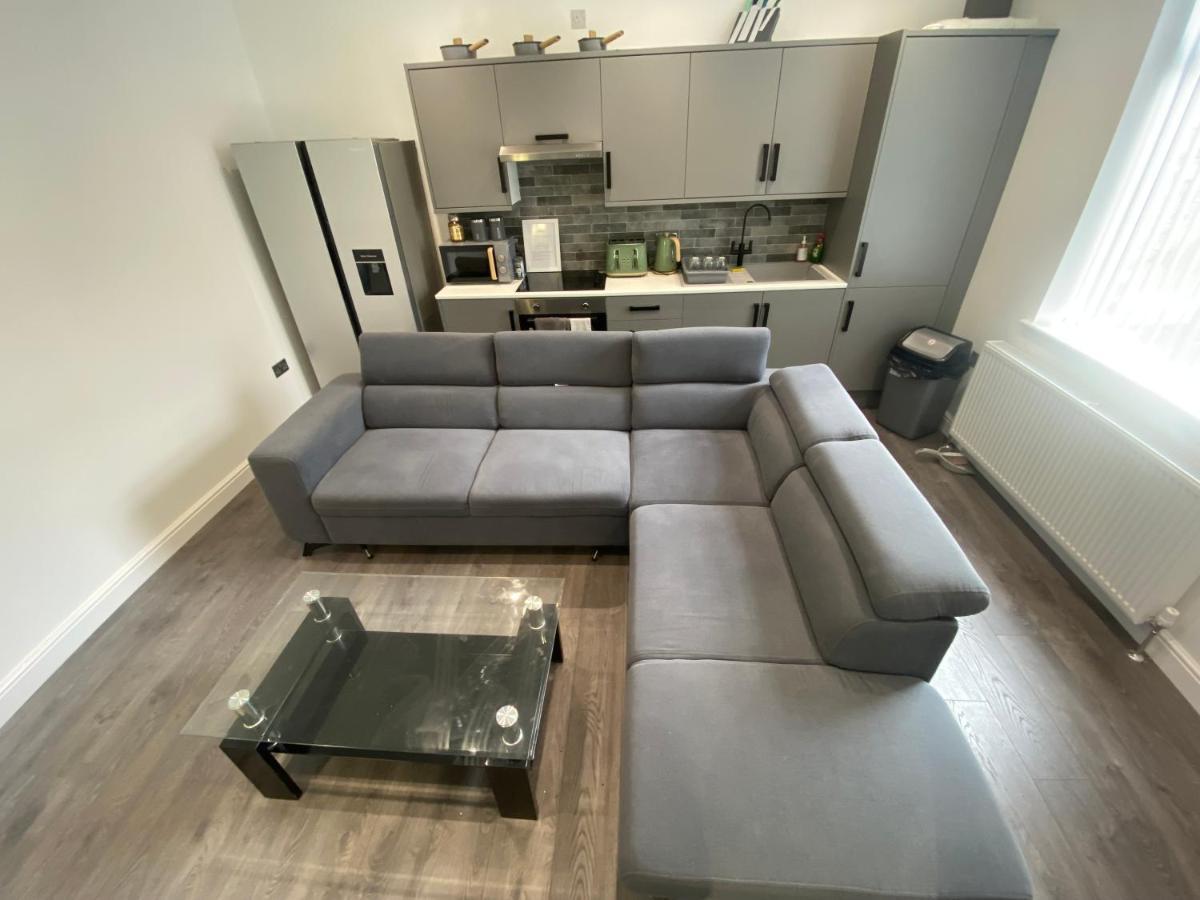 Вілла Entire Luxury House Elland Екстер'єр фото
